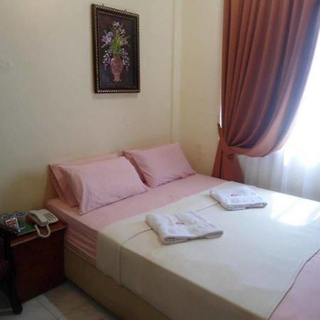 Hotel Teratai Tenang Kuala Terengganu Exteriér fotografie